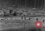 Image Troupes de US 16e Régiment d'infanterie Andreasberg avance vers St Allemagne, 1945, de la seconde 19 séquences d'archives historiques vidéo 65675041534