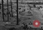 Image Troupes de US 16e Régiment d'infanterie Andreasberg avance vers St Allemagne, 1945, de la seconde 28 séquences d'archives historiques vidéo 65675041534