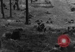 Image Troupes de US 16e Régiment d'infanterie Andreasberg avance vers St Allemagne, 1945, de la seconde 33 séquences d'archives historiques vidéo 65675041534
