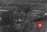 Image Troupes de US 16e Régiment d'infanterie Andreasberg avance vers St Allemagne, 1945, de la seconde 47 séquences d'archives historiques vidéo 65675041534