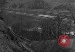 Image Troupes de US 16e Régiment d'infanterie Andreasberg avance vers St Allemagne, 1945, de la seconde 58 séquences d'archives historiques vidéo 65675041534