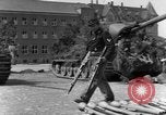 Immagine di I soldati tedeschi Iserlohn Germania, 1945, secondo 6 filmato di repertorio 65675041535