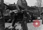 Immagine di I soldati tedeschi Iserlohn Germania, 1945, secondo 14 filmato di repertorio 65675041535