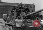 Immagine di I soldati tedeschi Iserlohn Germania, 1945, secondo 48 filmato di repertorio 65675041535