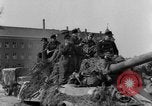 Immagine di I soldati tedeschi Iserlohn Germania, 1945, secondo 51 filmato di repertorio 65675041535