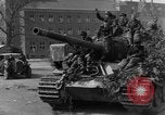 Immagine di I soldati tedeschi Iserlohn Germania, 1945, secondo 60 filmato di repertorio 65675041535