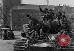 Immagine di I soldati tedeschi Iserlohn Germania, 1945, secondo 62 filmato di repertorio 65675041535
