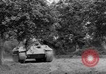 Immagine di Tedesco Panther serbatoio catturato Saint Lo Francia, 1944, secondo 13 filmato di repertorio 65675041537