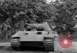 Immagine di Tedesco Panther serbatoio catturato Saint Lo Francia, 1944, secondo 16 filmato di repertorio 65675041537