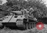 Immagine di Mark V serbatoi Saint Lo Francia, 1944, secondo 14 filmato di repertorio 65675041540