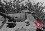Immagine di Mark V serbatoi Saint Lo Francia, 1944, secondo 30 filmato di repertorio 65675041540