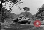 Immagine di Mark V serbatoi Saint Lo Francia, 1944, secondo 52 filmato di repertorio 65675041540
