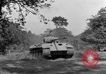 Immagine di Mark V serbatoi Saint Lo Francia, 1944, secondo 53 filmato di repertorio 65675041540