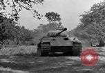 Immagine di Mark V serbatoi Saint Lo Francia, 1944, secondo 58 filmato di repertorio 65675041540