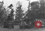 Standbild Deutsche Mark V Tank von den Amerikanern gefangengenommen Saint Lo Frankreich, 1944, aus Sekunde 6 historischem Filmmaterial Videoclip 65675041541
