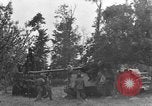 Standbild Deutsche Mark V Tank von den Amerikanern gefangengenommen Saint Lo Frankreich, 1944, aus Sekunde 7 historischem Filmmaterial Videoclip 65675041541