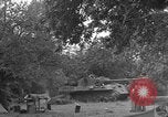 Standbild Deutsche Mark V Tank von den Amerikanern gefangengenommen Saint Lo Frankreich, 1944, aus Sekunde 42 historischem Filmmaterial Videoclip 65675041541