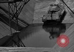 Standbild Prüfung der deutschen Rüstung Haustenbeck Deutschland, 1945, aus Sekunde 15 historischem Filmmaterial Videoclip 65675041543