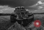 Standbild Prüfung deutscher Panzer Kassel Deutschland, 1945, aus Sekunde 19 historischem Filmmaterial Videoclip 65675041546
