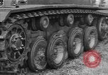 Standbild Prüfung deutscher Panzer Kassel Deutschland, 1945, aus Sekunde 47 historischem Filmmaterial Videoclip 65675041546