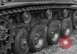 Standbild Prüfung deutscher Panzer Kassel Deutschland, 1945, aus Sekunde 48 historischem Filmmaterial Videoclip 65675041546