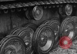 Standbild Prüfung deutscher Panzer Kassel Deutschland, 1945, aus Sekunde 51 historischem Filmmaterial Videoclip 65675041546