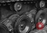 Standbild Prüfung deutscher Panzer Kassel Deutschland, 1945, aus Sekunde 52 historischem Filmmaterial Videoclip 65675041546