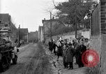 Standbild deutsche Kapitulation zum sechsten Armored Division Altenburg Deutschland, 1945, aus Sekunde 10 historischem Filmmaterial Videoclip 65675041547