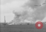 Standbild deutsche Kapitulation zum sechsten Armored Division Altenburg Deutschland, 1945, aus Sekunde 24 historischem Filmmaterial Videoclip 65675041547