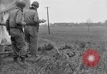 Standbild deutsche Kapitulation zum sechsten Armored Division Altenburg Deutschland, 1945, aus Sekunde 34 historischem Filmmaterial Videoclip 65675041547