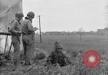 Standbild deutsche Kapitulation zum sechsten Armored Division Altenburg Deutschland, 1945, aus Sekunde 40 historischem Filmmaterial Videoclip 65675041547