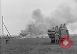 Standbild deutsche Kapitulation zum sechsten Armored Division Altenburg Deutschland, 1945, aus Sekunde 57 historischem Filmmaterial Videoclip 65675041547