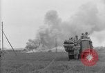 Standbild deutsche Kapitulation zum sechsten Armored Division Altenburg Deutschland, 1945, aus Sekunde 59 historischem Filmmaterial Videoclip 65675041547