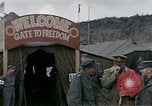 Image prisonnier de guerre Camp Munsan-Ni Corée, 1953, de la seconde 11 séquences d'archives historiques vidéo 65675041581