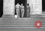 Immagine di Sergio Osmena Tacloban città isola di Leyte Filippine, 1945, secondo 54 filmato di repertorio 65675041587