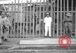 Immagine di Stati Uniti Marines Tacloban città isola di Leyte Filippine, 1945, secondo 1 filmato di repertorio 65675041588