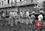 Immagine di Stati Uniti Marines Tacloban città isola di Leyte Filippine, 1945, secondo 18 filmato di repertorio 65675041588