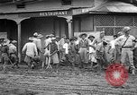 Immagine di Stati Uniti Marines Tacloban città isola di Leyte Filippine, 1945, secondo 31 filmato di repertorio 65675041588