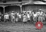 Immagine di Stati Uniti Marines Tacloban città isola di Leyte Filippine, 1945, secondo 32 filmato di repertorio 65675041588