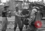 Immagine di Stati Uniti Marines Tacloban città isola di Leyte Filippine, 1945, secondo 39 filmato di repertorio 65675041588