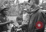 Immagine di Stati Uniti Marines Tacloban città isola di Leyte Filippine, 1945, secondo 58 filmato di repertorio 65675041588