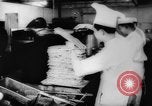 Standbild Bürger chinesischer Abstammung California United States USA, 1943, aus Sekunde 43 historischem Filmmaterial Videoclip 65675041590