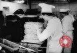 Standbild Bürger chinesischer Abstammung California United States USA, 1943, aus Sekunde 44 historischem Filmmaterial Videoclip 65675041590