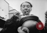 Standbild Bürger chinesischer Abstammung California United States USA, 1943, aus Sekunde 51 historischem Filmmaterial Videoclip 65675041590