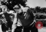 Standbild Gunder Hagg Massachusetts United States USA, 1943, aus Sekunde 46 historischem Filmmaterial Videoclip 65675041591