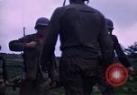 Standbild Marine Truppen Naktong Fluss Korea, 1950, aus Sekunde 8 historischem Filmmaterial Videoclip 65675041596