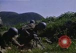 Standbild Marine Truppen Naktong Fluss Korea, 1950, aus Sekunde 18 historischem Filmmaterial Videoclip 65675041597