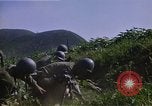 Standbild Marine Truppen Naktong Fluss Korea, 1950, aus Sekunde 24 historischem Filmmaterial Videoclip 65675041597