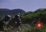Standbild Marine Truppen Naktong Fluss Korea, 1950, aus Sekunde 25 historischem Filmmaterial Videoclip 65675041597