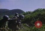 Standbild Marine Truppen Naktong Fluss Korea, 1950, aus Sekunde 33 historischem Filmmaterial Videoclip 65675041597